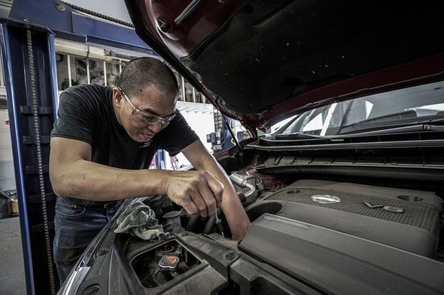 apprenticeships in Canada image